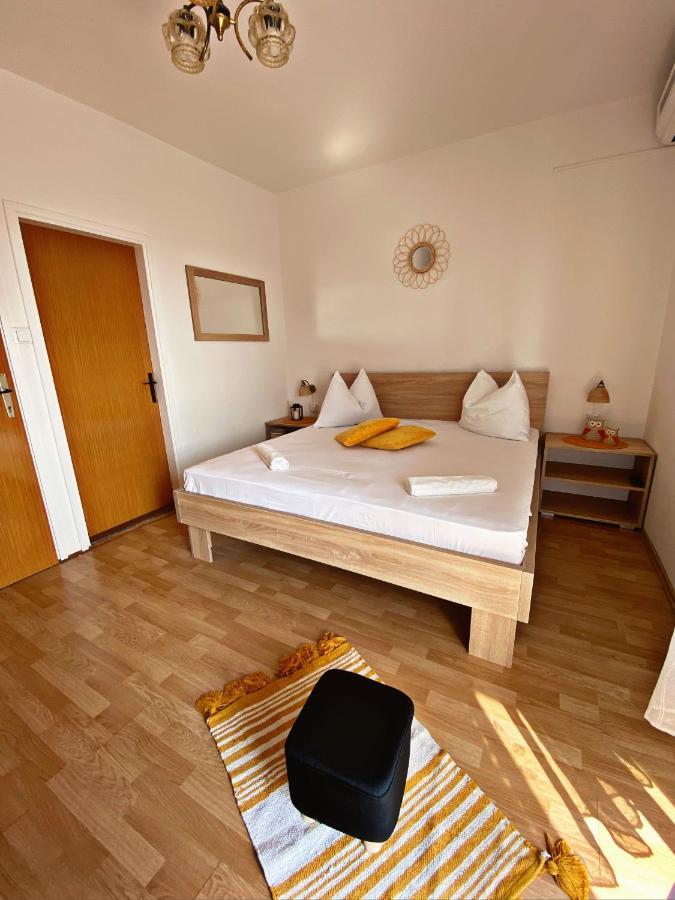 Hotel The Manzoni Family 5 Punat Exteriér fotografie