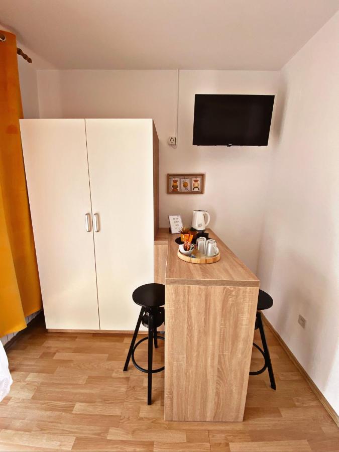 Hotel The Manzoni Family 5 Punat Exteriér fotografie